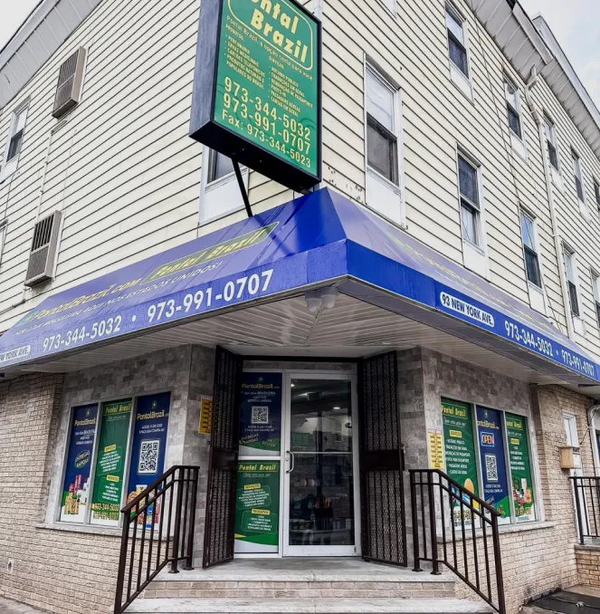 Fachada da loja Pontal Brazil em Newark, NJ